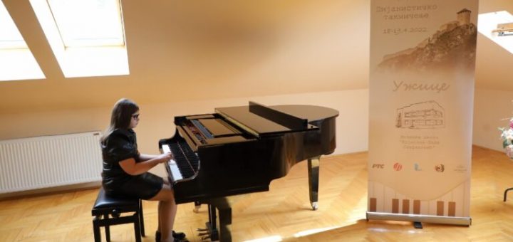Pijanističko takmičenje u muzičkoj školi u Užicu